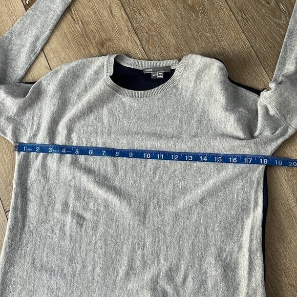 Vince Cotton Cashmere Knit Sweater Crew Neck Gray and Navy Blue - Picture 8 of 9